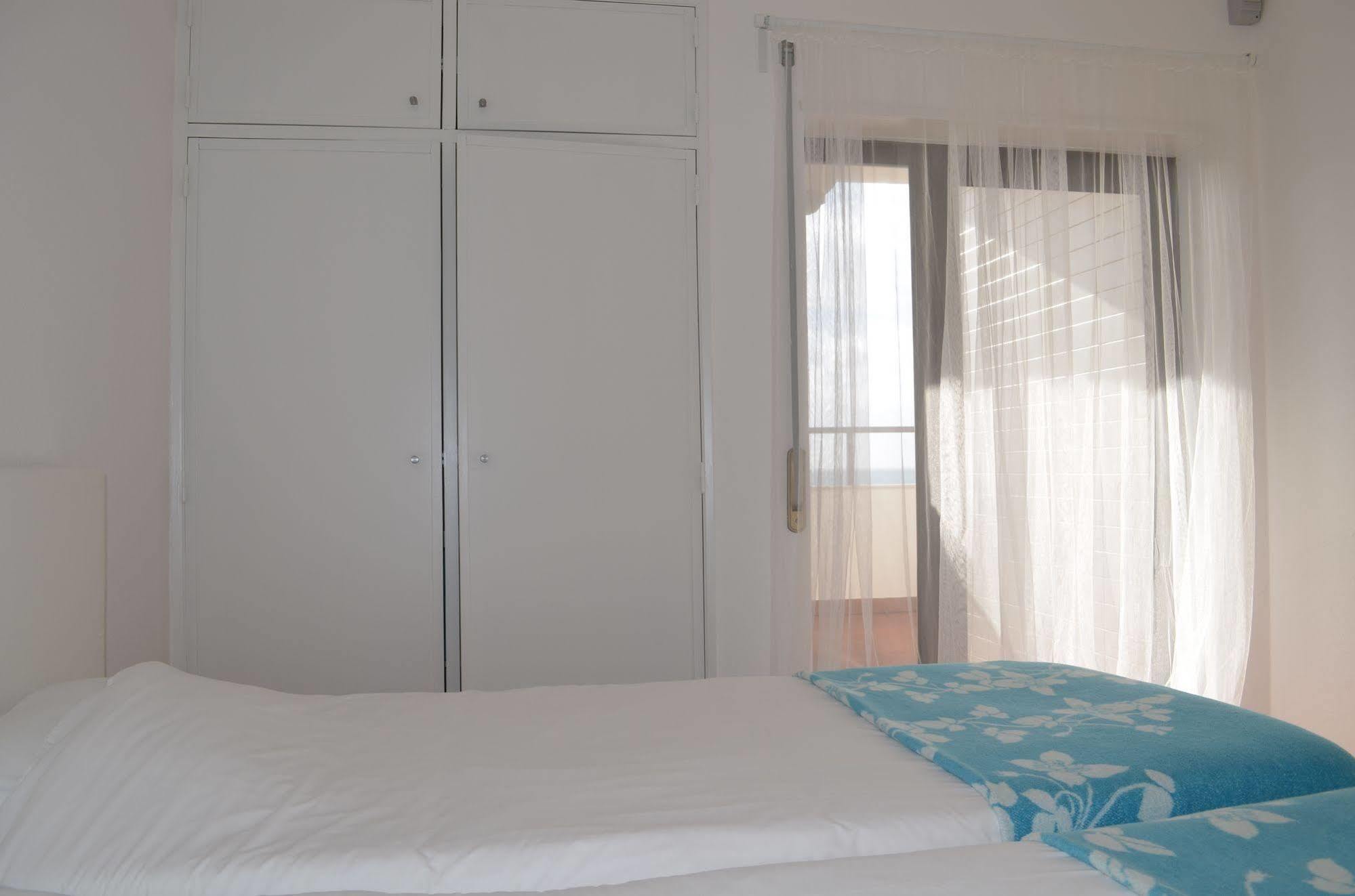 Blue Buddha Beach House Эрисейра Экстерьер фото